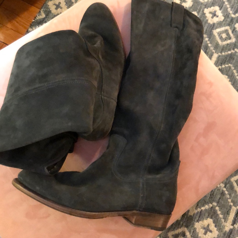 Above the knee suede Boots